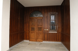 Restauro conservativo di portoncino 